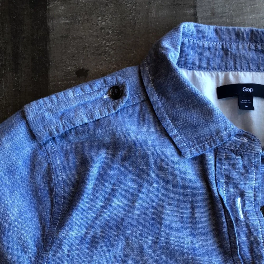 Gap button down - Picture 3 of 9